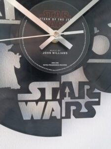 Star Wars Light vs Dark Side Vinyl Clock close up 2