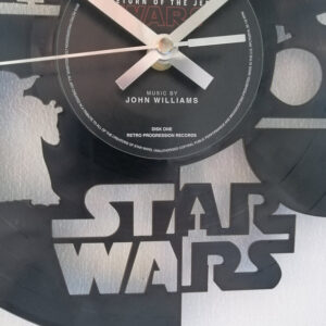 Star Wars Light vs Dark Side Vinyl Clock close up 2